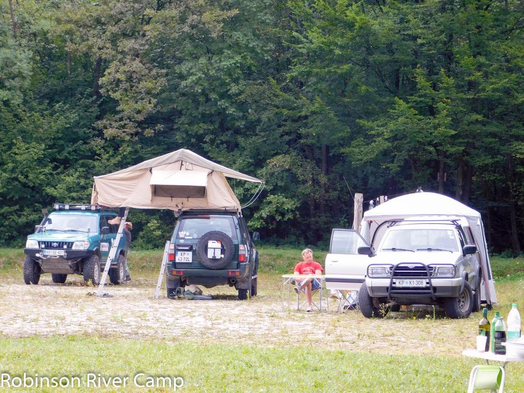 Robinson River Camp Radovljica Exterior foto